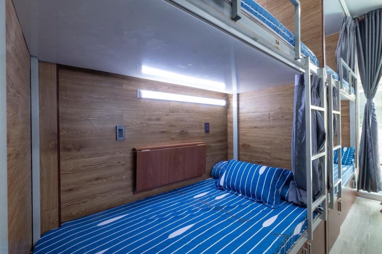 Tesla Hostel ホーチミン市 エクステリア 写真