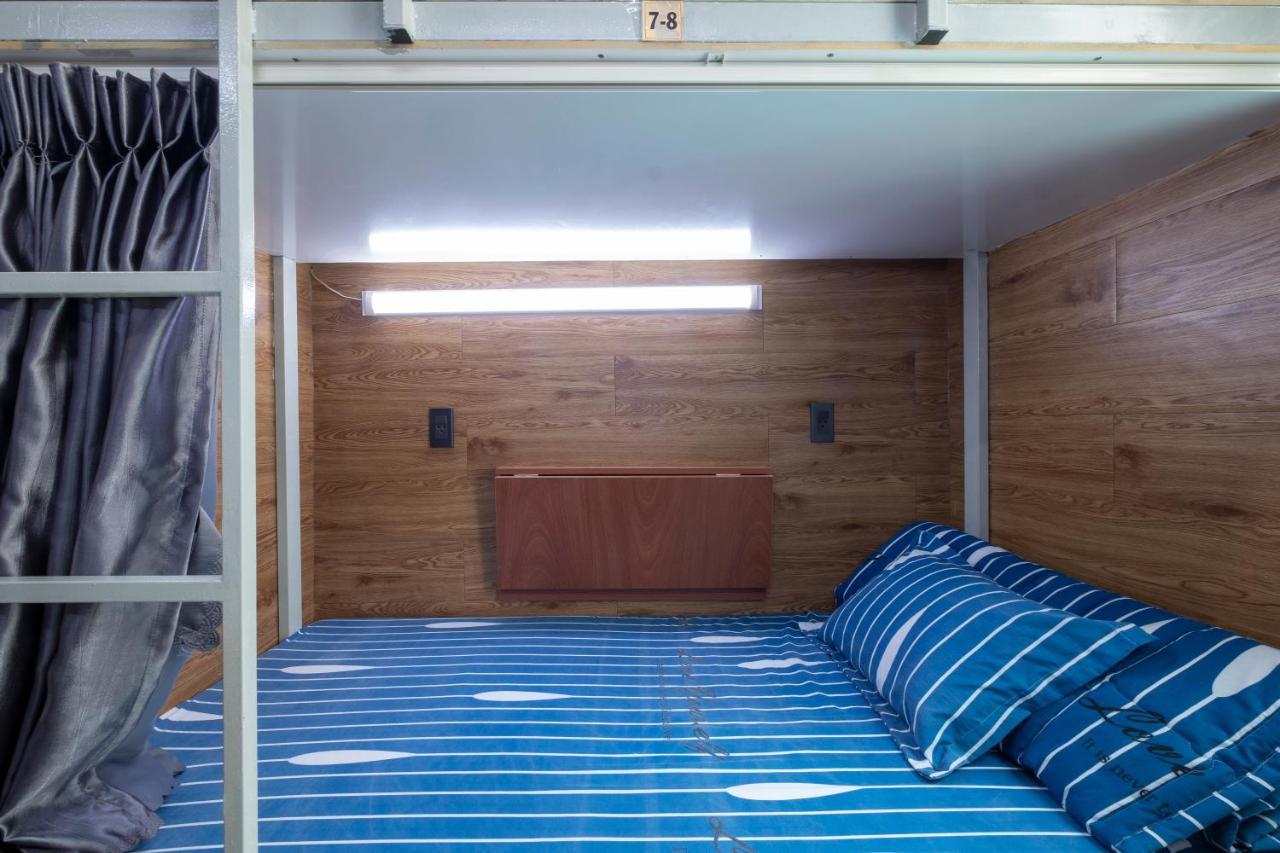 Tesla Hostel ホーチミン市 エクステリア 写真